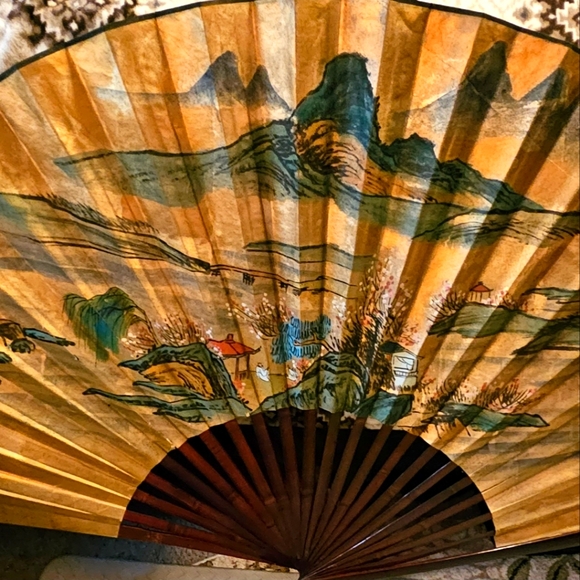 Vintage Large Handpaint Chinoiserie Gold Paper Fold Out Fan from the Philippines - Picture 1 of 16